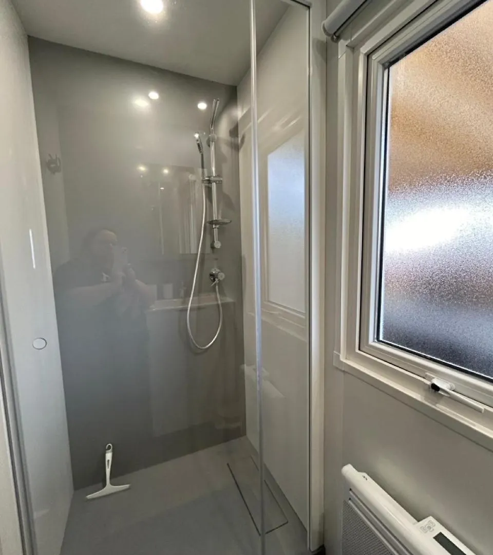 בקתה קונדרו Le Paradis Du Rhone - Mobilhome Moderne Et Confortable